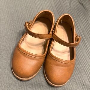 Girls old navy shoes